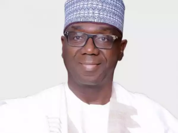 WELL DESERVED?? Kwara State Governor, AbdulRazaq Bags Governor Of The Year Award