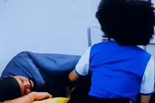 #BBNaija: Check Out Ozo’s Reply After Nengi Asked Why He Had Cum Stains On His Bed (Video)