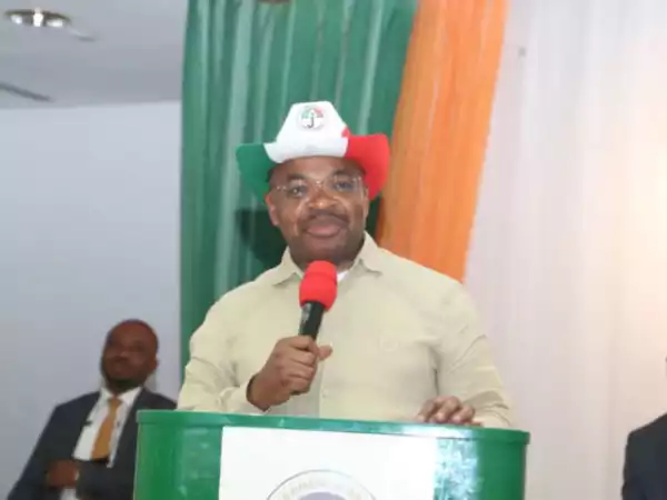 Akwa Ibom Assembly tasks contractors on road projects