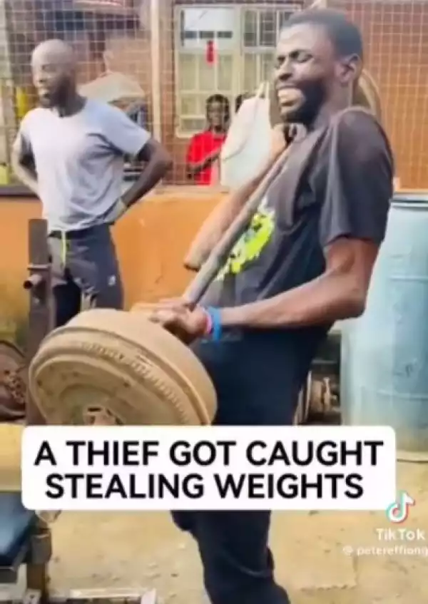 Thief Forced To Carry A Pump Set After Allegedly Being Nabbed Stealing (Video)
