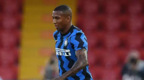 Aston Villa closing on deal for Inter Milan wing-back Ashley Young