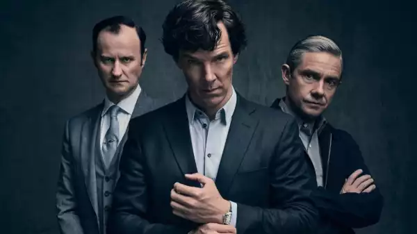 Sherlock Co-Creator Still Wants to Make a Movie With Benedict Cumberbatch, Martin Freeman