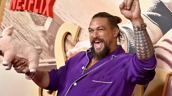 Report: Jason Momoa to Step Down as Aquaman for New DCU Role