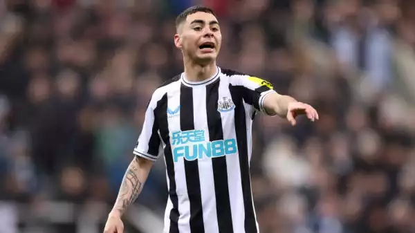 Miguel Almiron signs new Newcastle contract