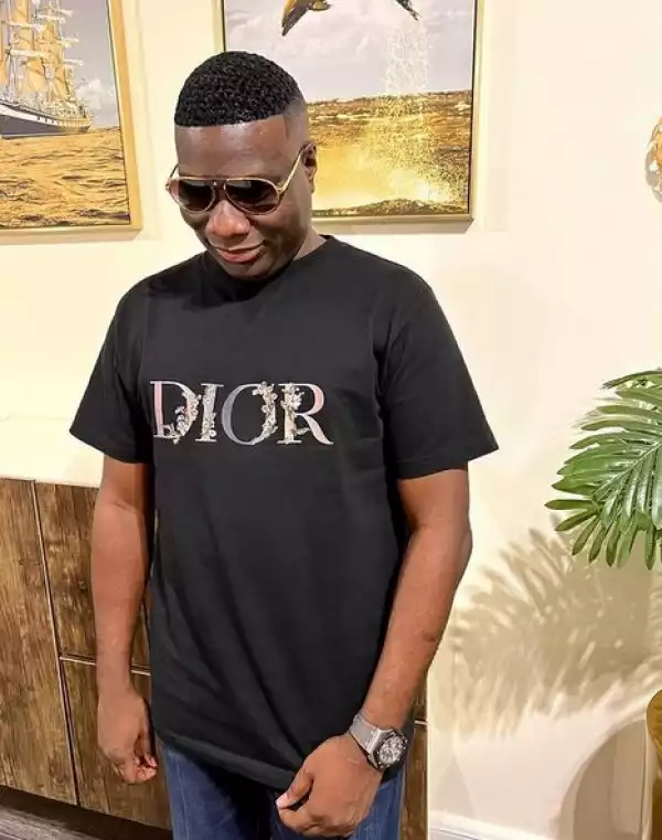 Ask For A Refund – Fans Tells Mompha As He Debuts New Look Days After Release From EFCC Custody