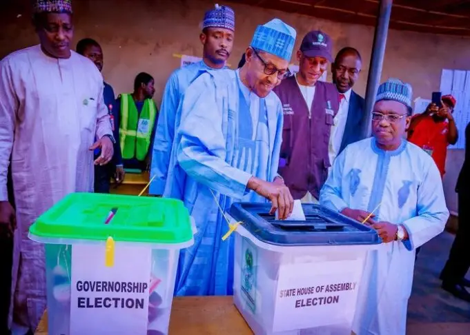 ‘Pocket their money, vote your conscience,’ Buhari tells voters