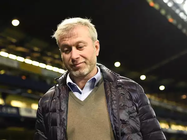 Roman Abramovich refuses to meet agreement after Chelsea sale