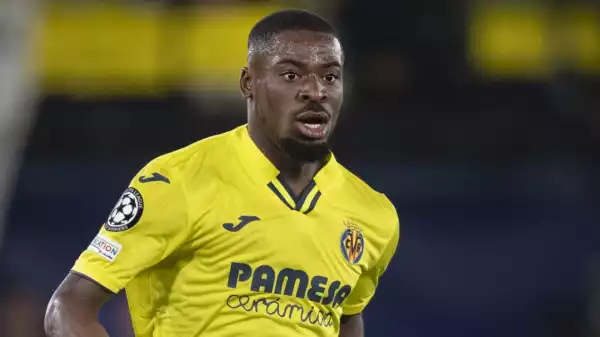 Nottingham Forest announce Serge Aurier signing