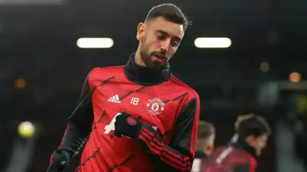 Manchester United Players Disagree With Fans Over Bruno Fernandes