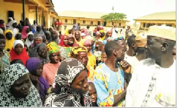 Oh No! 5 Women, Children Die As Thousands Rush For N5,000, Clothes In Borno