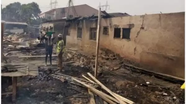 294 shops, two bungalows, others burnt in Lagos plank market fire