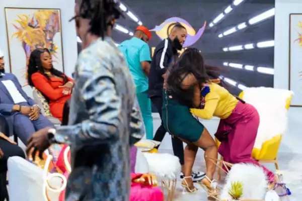 "Where Were Laycon And Ebuka Running To?” – Nigerians React To Scene From Lucy And Kaisha’s Fight (Photo)