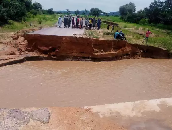 Residents, Commuters Stranded As Road Collapses In Bauchi