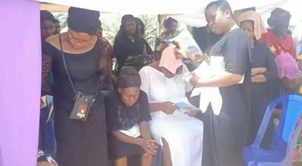 Burial Photos The NTA Staff Who Was Stoned To Death In Kogi