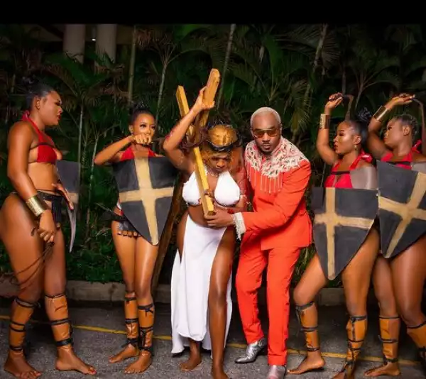 Drama As Pretty Mike Arrives Wedding Ceremony With Semi-n*k3d Ladies Depicting Story Of 