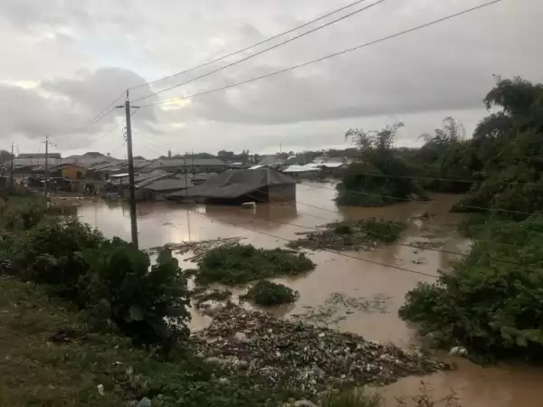 Traders Weep, Count Losses As Flood Wreaks Havoc In Osogbo Market
