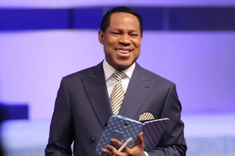 You can’t believe in Jesus and be afraid of touching Coronavirus patients — Pastor Chris Oyakhilome (video)
