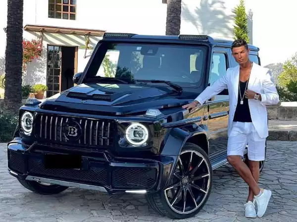 See How Much Cristiano Ronaldo Makes Per Post After Becoming Most Followed Instagram User With 400m Followers