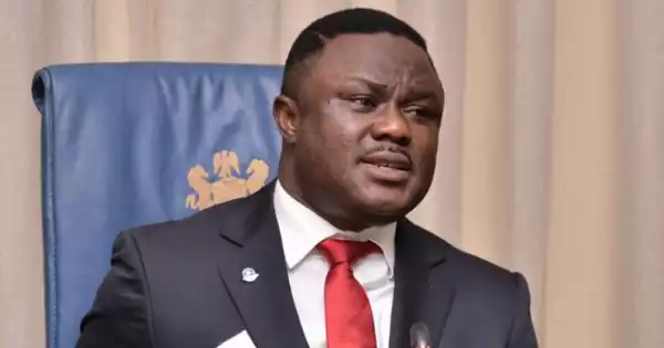 ‘Pay our salaries before you leave office’, Cross River sweepers tell Ayade