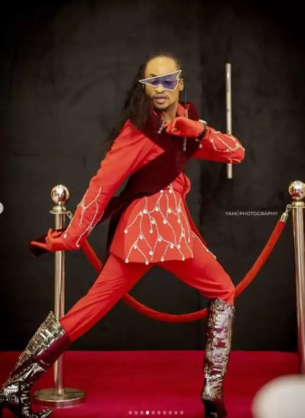 I’m Bringing S3xy Back – Denrele Writes As He Shares A Video Receiving Massage