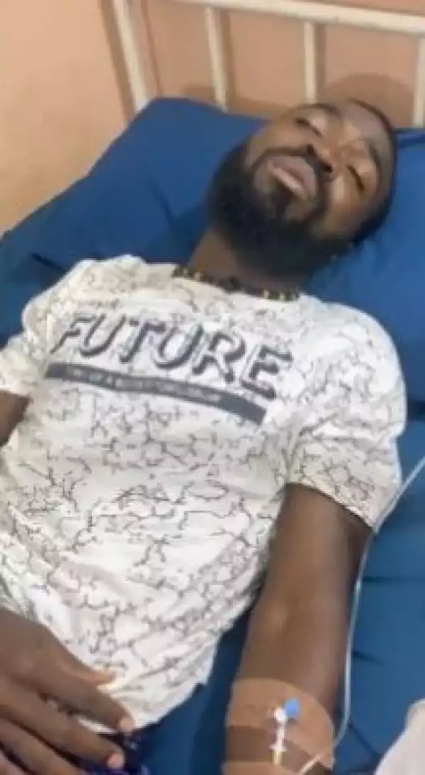 Kwara Police Allegedly Dump Student In Front Of His Hostel After He Became Unconscious In Their Custody (Video)