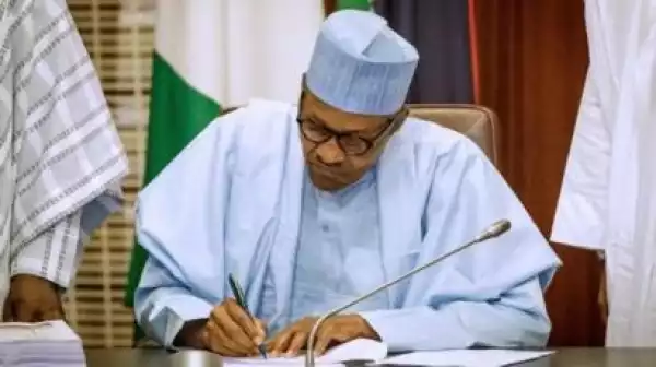 APC Defends Buhari After He Gave A Dead Man Appointment