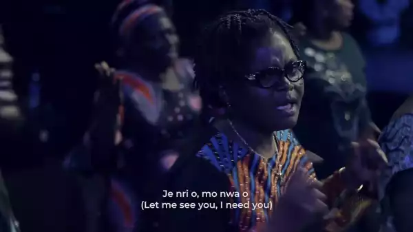 Leke Samuel & The Worship Vessel – Si Mi L’oju (Video)