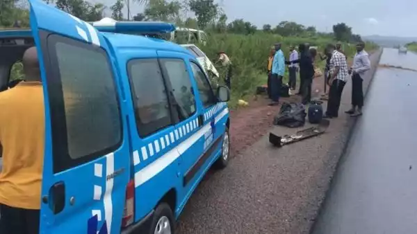 3 Dead, 14 Injured In 2 Accidents Along Lagos-Ibadan Expressway
