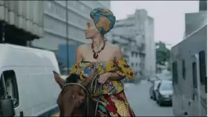 Lisa Viola ft. Majeeed – Lagos (Video)