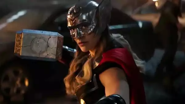 Natalie Portman Debuts Alternate Thor: Love and Thunder Poster With Jane Foster
