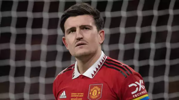 Harry Maguire & number of first team players told they can leave Man Utd