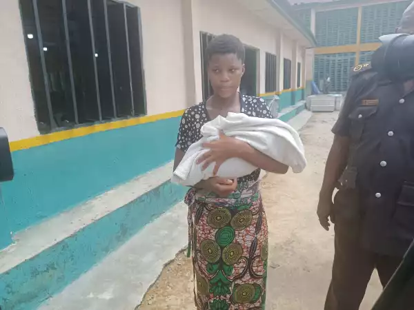 18-year-old mother of two-week-old baby released from Delta prison; narrates how she was arrested after her boyfriend allegedly stole a phone