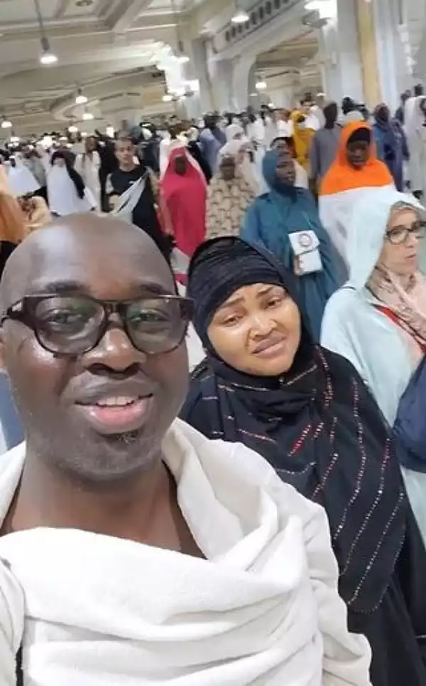 Islam Will Never Let You Down - Filmmaker, Kazim Adeoti, Tells Wife Mercy Aigbe As They Complete Their 2023 Hajj