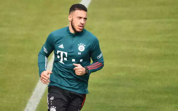Arsenal, Man United and more linked with Bayern Munich open to offers for midfielder