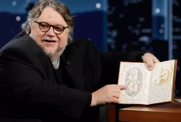 Guillermo del Toro Unveils His Original Vision for the Pacific Rim Sequel