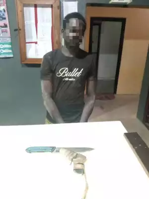 Photo Of Suspected Traffic Robber Who Was Nabbed With Toy Pistol And Knife By Lagos Police