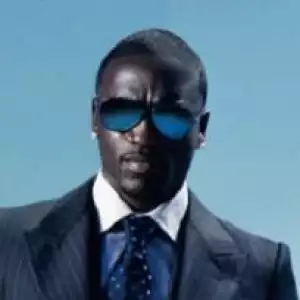 Akon - Whole Lot (Remix) Ft Solo Lucci
