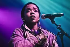 Lauryn Hill - Feeling Good (Nina Simone Tribute)