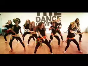 DOWNLOAD NOW: “The Dance Complex” recreate Yemi Alade’s “Johnny” Video