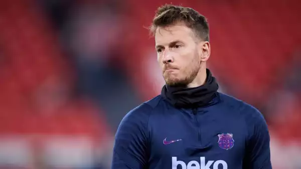 Bournemouth in talks with Barcelona over goalkeeper Neto