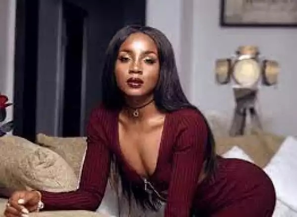 Singer, Seyi Shay Pregnant After Getting Engaged (Video)