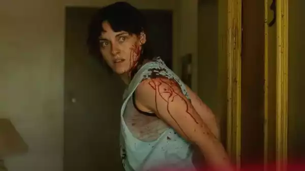 New Love Lies Bleeding Trailer Shows Kristen Stewart-Led A24 Crime Thriller
