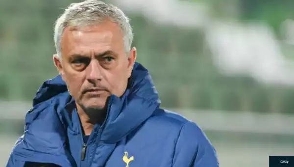 Man United Fans Will Be Jealous If Mourinho Wins Title With Tottenham – Neville