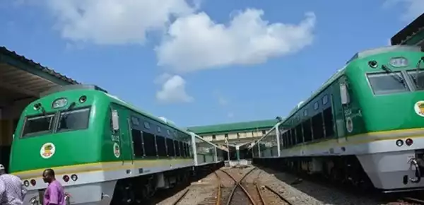 Abuja-bound train derails, passengers safe