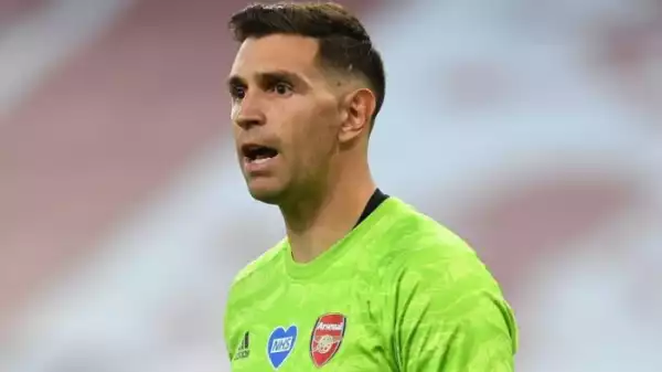 Aston Villa Planning To Sign Arsenal Star Goalkeeper Martinez