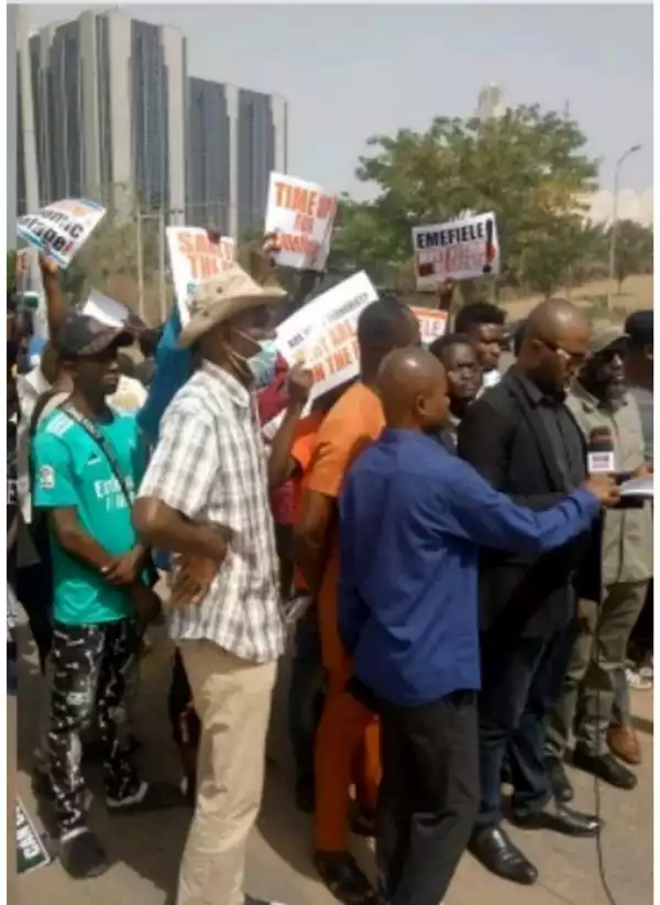 Emefiele Must Go Protests Storm CBN Headquarters