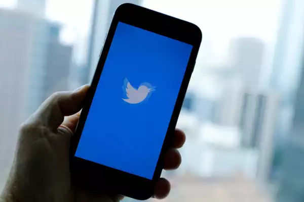 Twitter to Start Testing Voice Direct Messages: Report