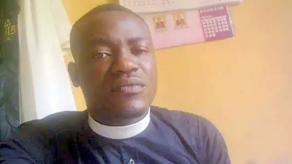 No Sane Nigerian Should Vote for APC – Pastor Warns Members