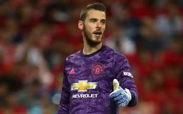 EPL: De Gea reacts with Mourinho reference after Casemiro receives red card