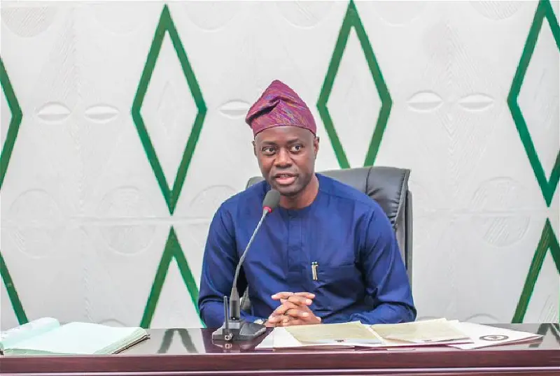 Your mandate is irreversible, Ibadan Poly staff tell Makinde
